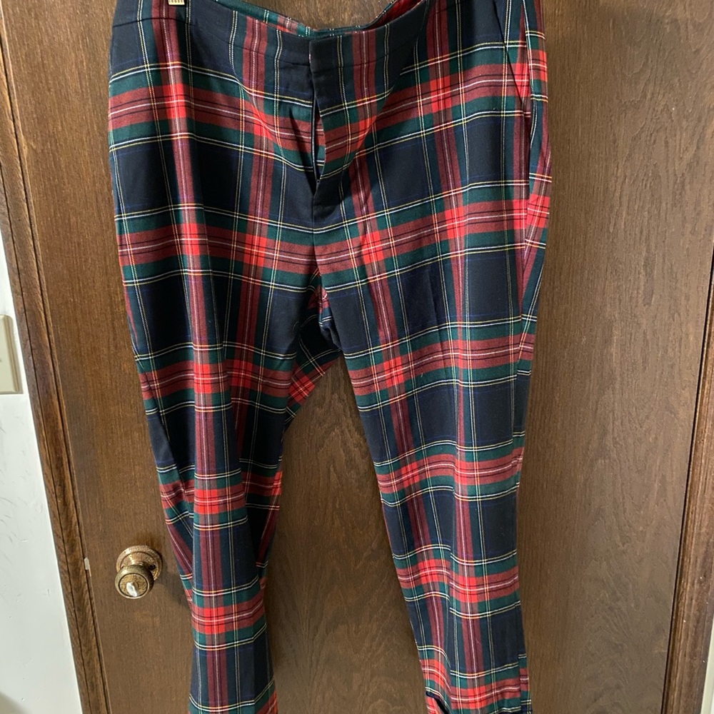 Lauren Ralph Lauren Red and Green Plaid Cropped Pants